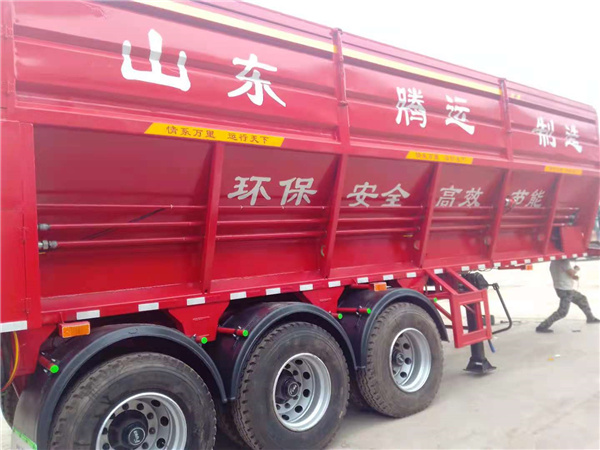 智能输送带运输车